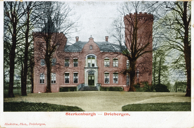 9921 Gezicht op de voorzijde van het kasteel Sterkenburg te Driebergen uit het zuidwesten. N.B. De gemeenten Driebergen ...